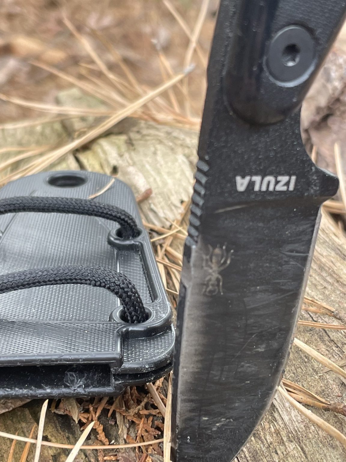 Two Basic ESEE Izula Mods That Make a Difference - Eclectic Outfitter