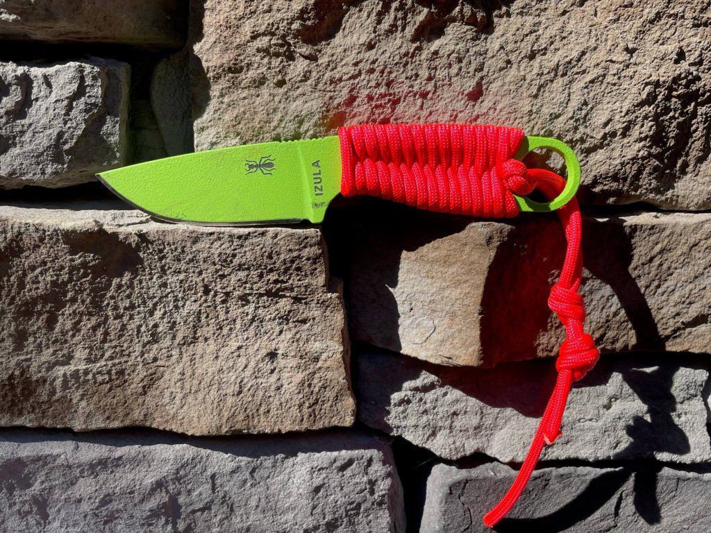 ESEE Izula Mod: Paracord-Wrapped Handle