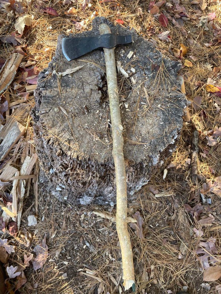 Hatchet vs. Tomahawk