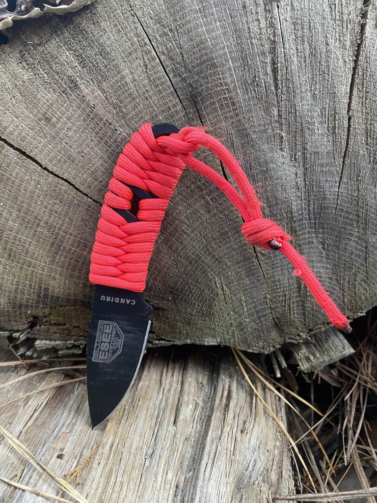 ESEE Candiru vs. Izula