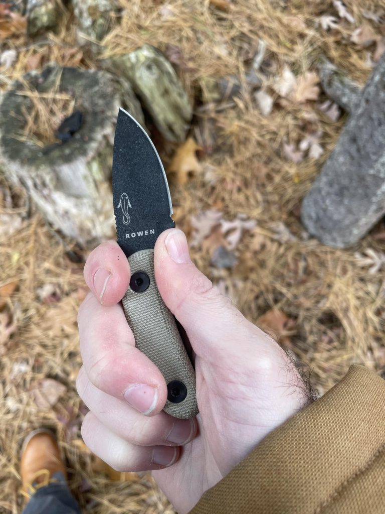 ESEE Candiru vs. Izula