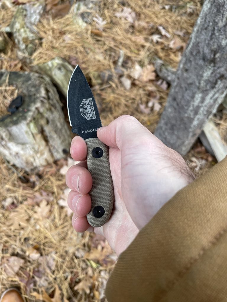 ESEE Candiru vs. Izula