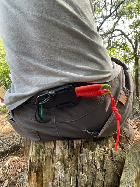 How to Carry a Fixed Blade Knife