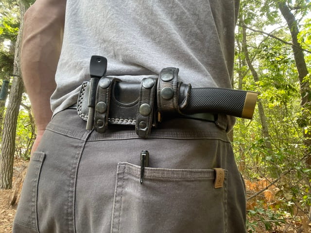 How to Carry a Fixed Blade Knife